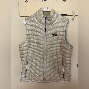 North Face Women’s Puffer Vest